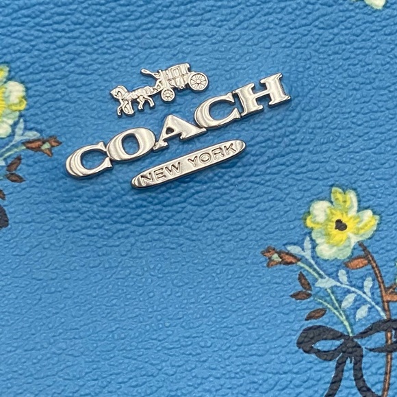 Coach City Tote with Floral Bow Print - Picture 9 of 12